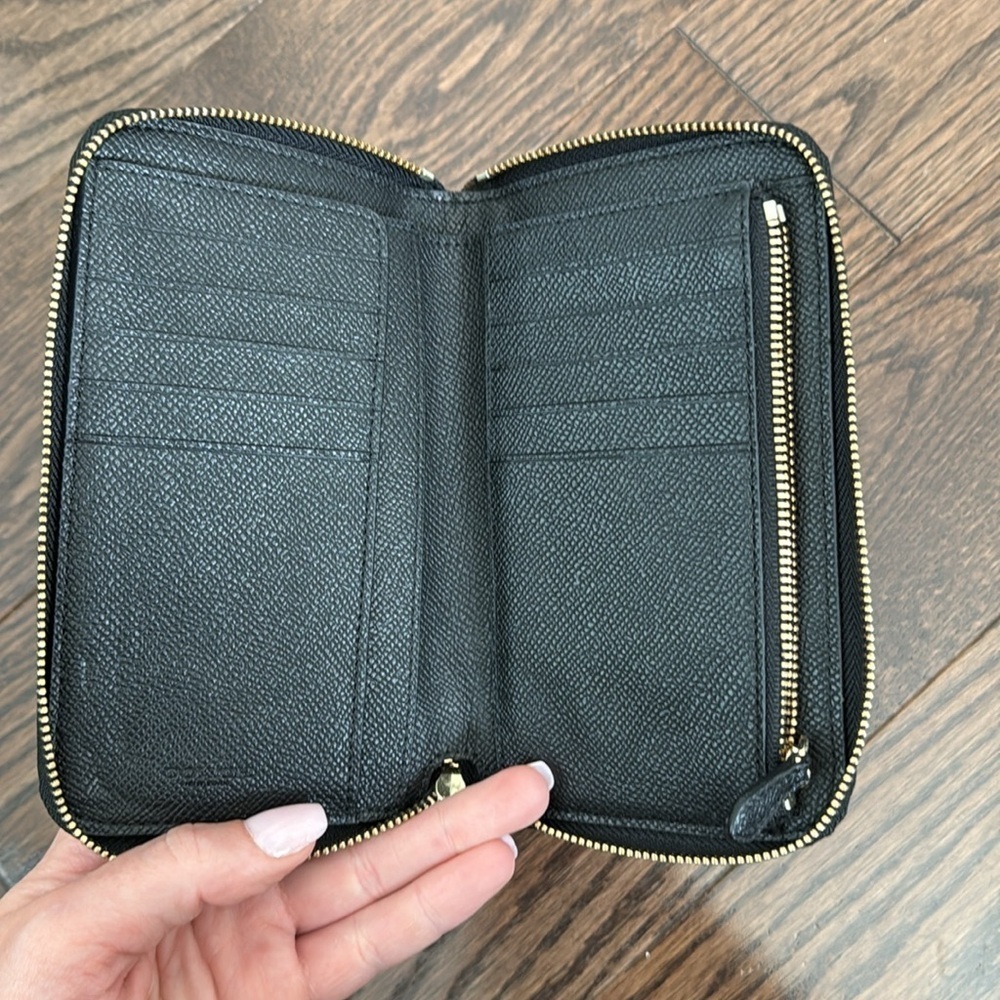 Coach continental zip around wallet - Picture 6 of 8